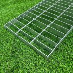ตะแกรงท่อระบายน้ำ กว้าง 20cm 25cm 30cm 35cm ยาว1m ตะแกรงเหล็ก ฝาท่อน้ำ ฝารางน้ำ Steel Grating ฝาปิดท่อระบายน้ำ ทนสนิม - Image 3